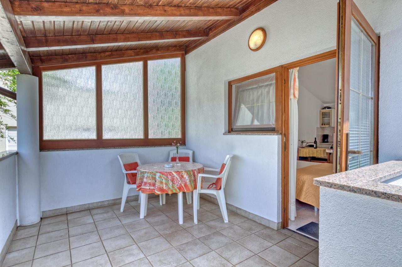 Apartmets Slavica 1644 Banjole Exteriér fotografie