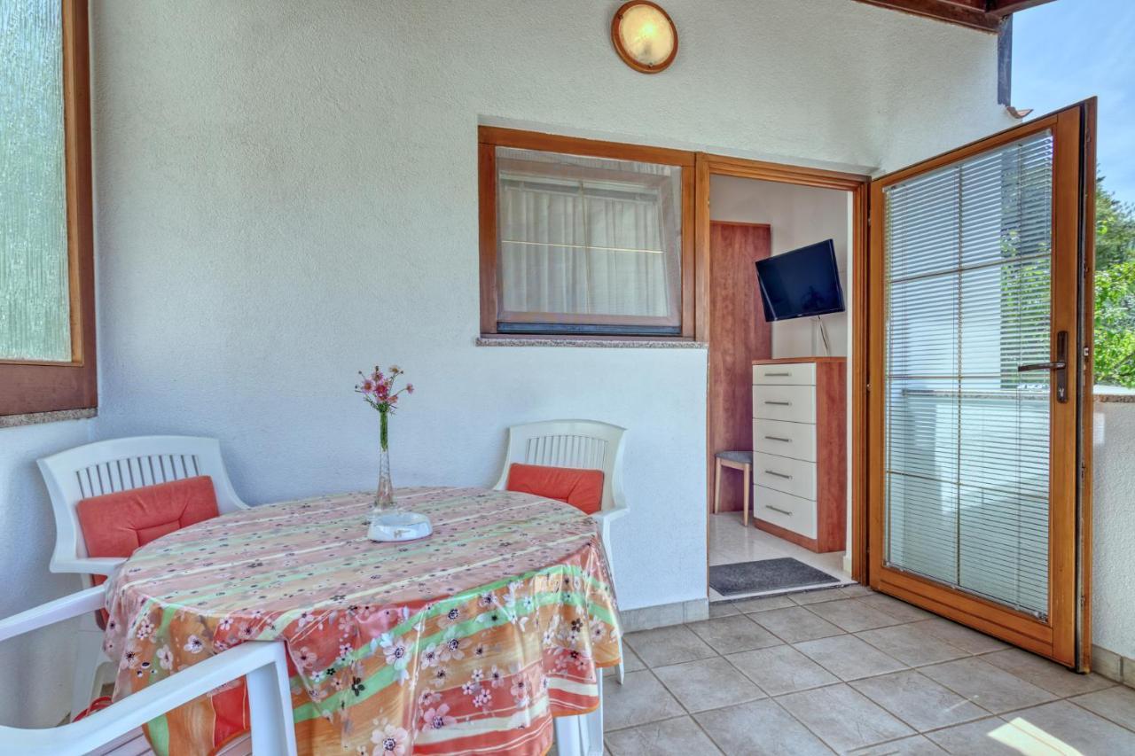Apartmets Slavica 1644 Banjole Exteriér fotografie